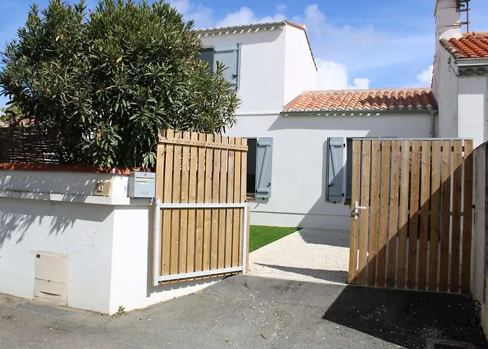 Geranium Saint Gilles Croix De Vie Les Bussolleries